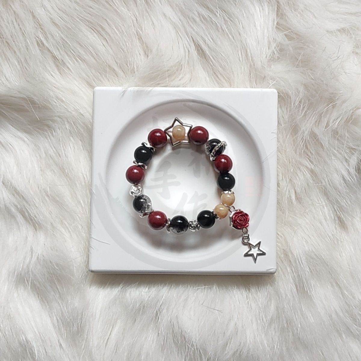 Pulsera de circo de Anime The  - Cute Anime Merchandise reseña y precio