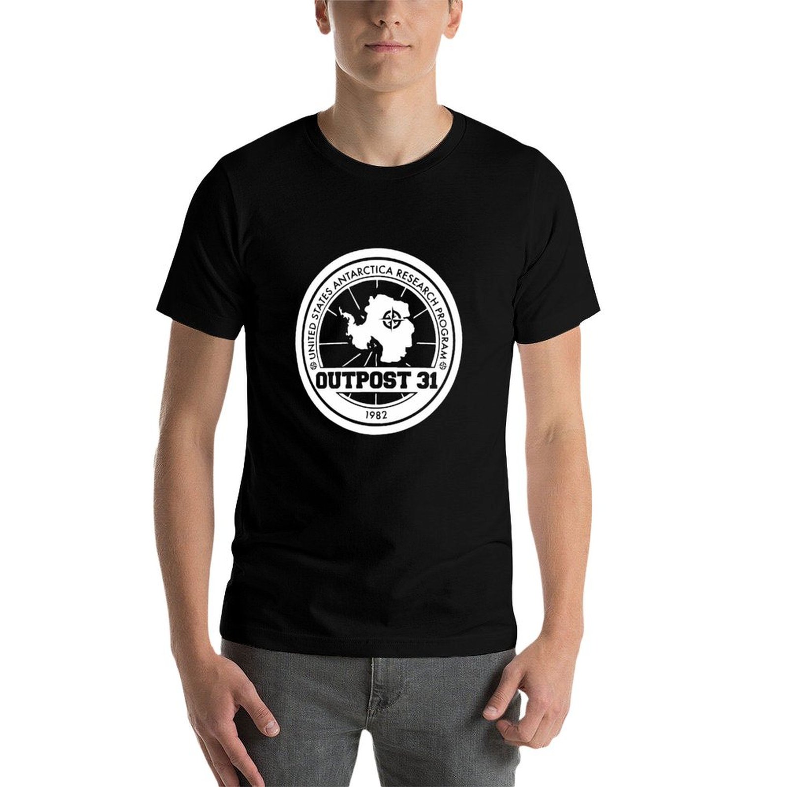 Camiseta con logotipo de Outpo - Anime Merchandise T-Shirts reseña y precio